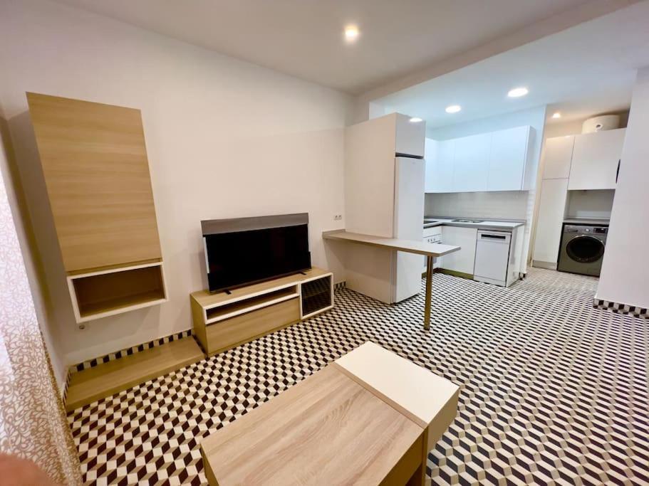 Rockside Residences Suites La Linea N1 La Línea de la Concepción 외부 사진